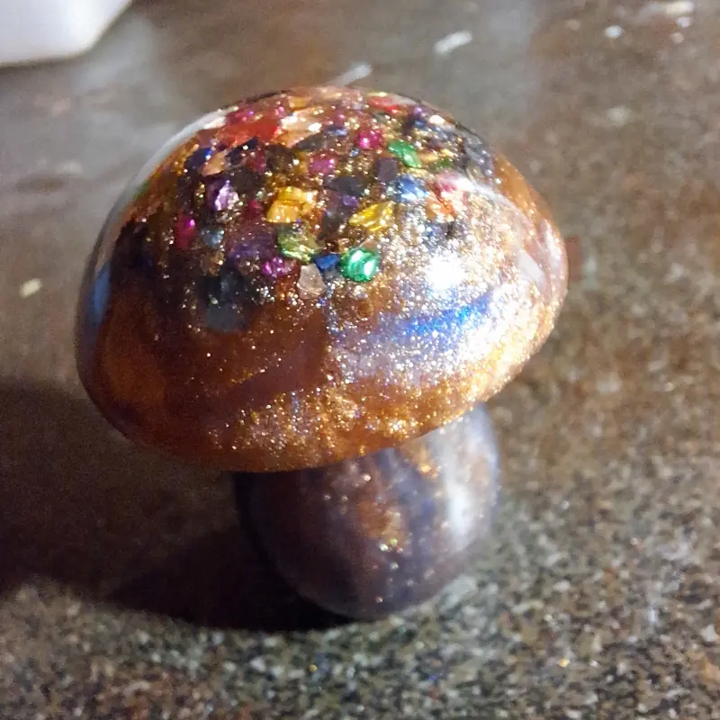 A small psychedelic mushroom made of epoxy resin - purpose unknown
